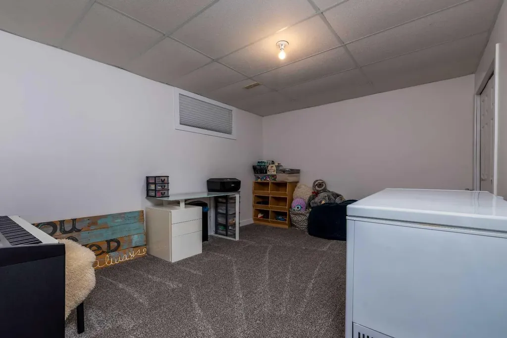 5236 22 Street Lloydminster AB T9V 3G4