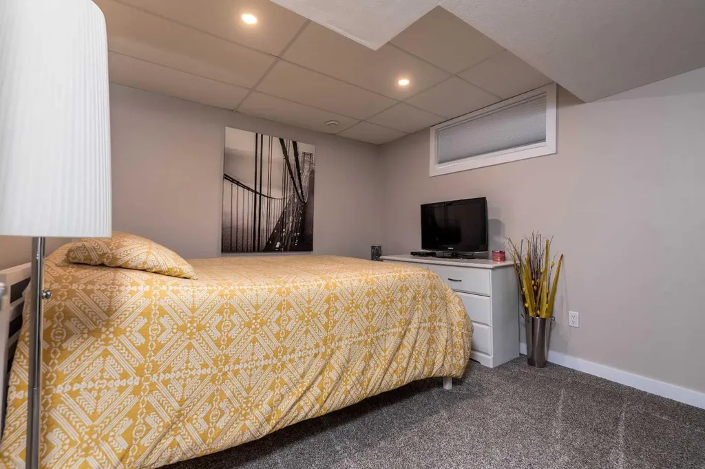 5236 22 Street Lloydminster AB T9V 3G4