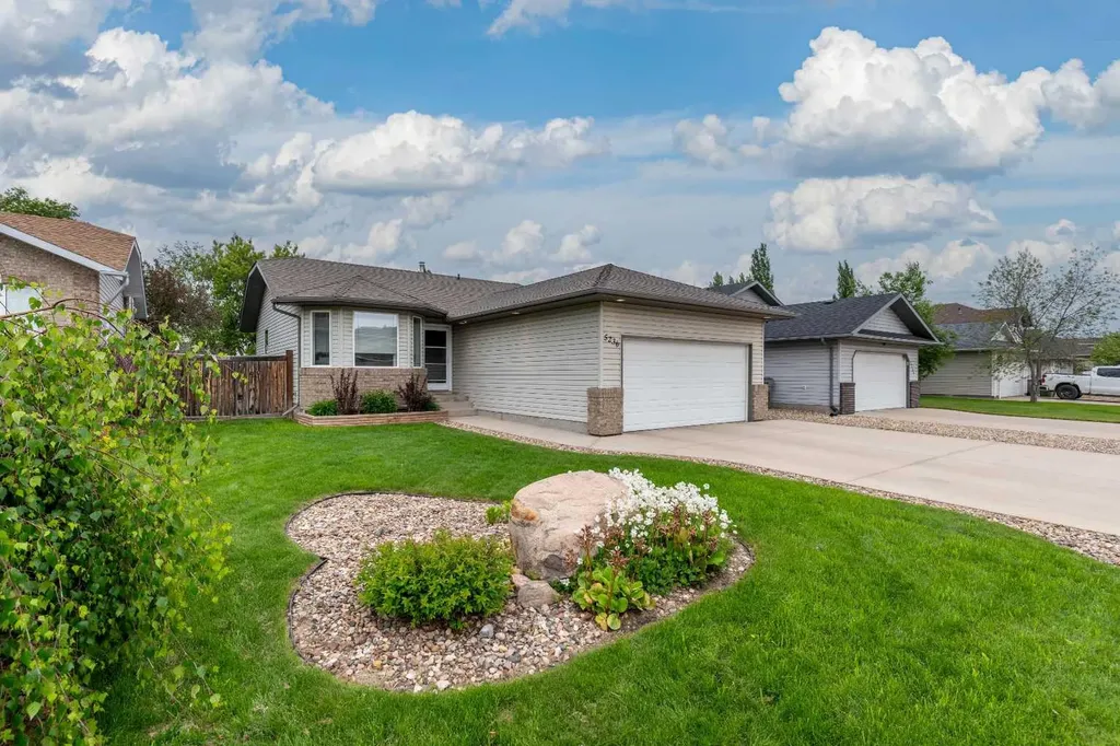 5236 22 Street Lloydminster AB T9V 3G4