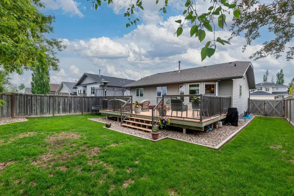 5236 22 Street Lloydminster AB T9V 3G4