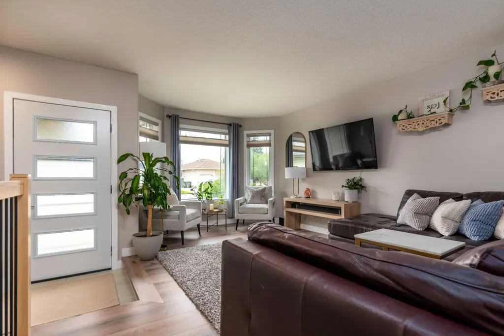 5236 22 Street Lloydminster AB T9V 3G4