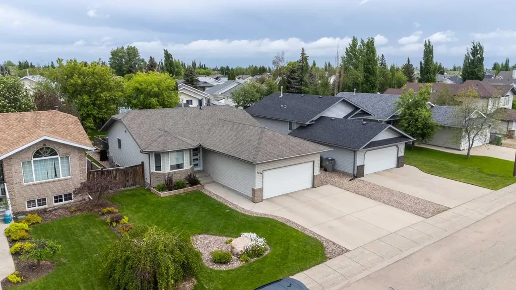 5236 22 Street Lloydminster AB T9V 3G4