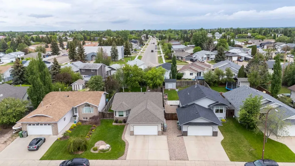 5236 22 Street Lloydminster AB T9V 3G4