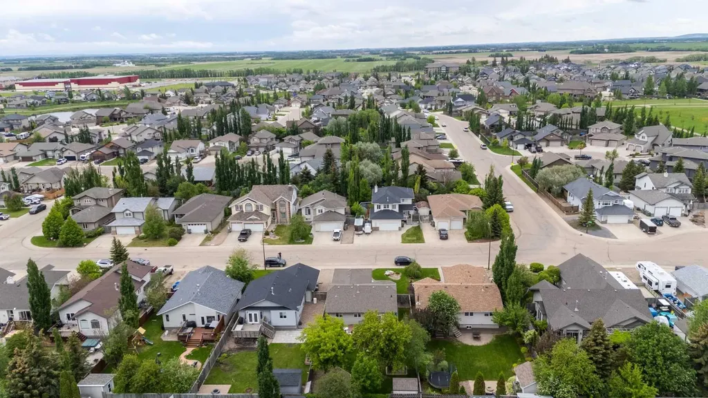 5236 22 Street Lloydminster AB T9V 3G4