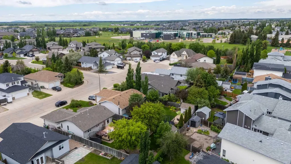 5236 22 Street Lloydminster AB T9V 3G4