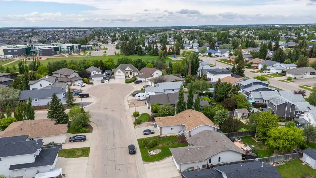 5236 22 Street Lloydminster AB T9V 3G4