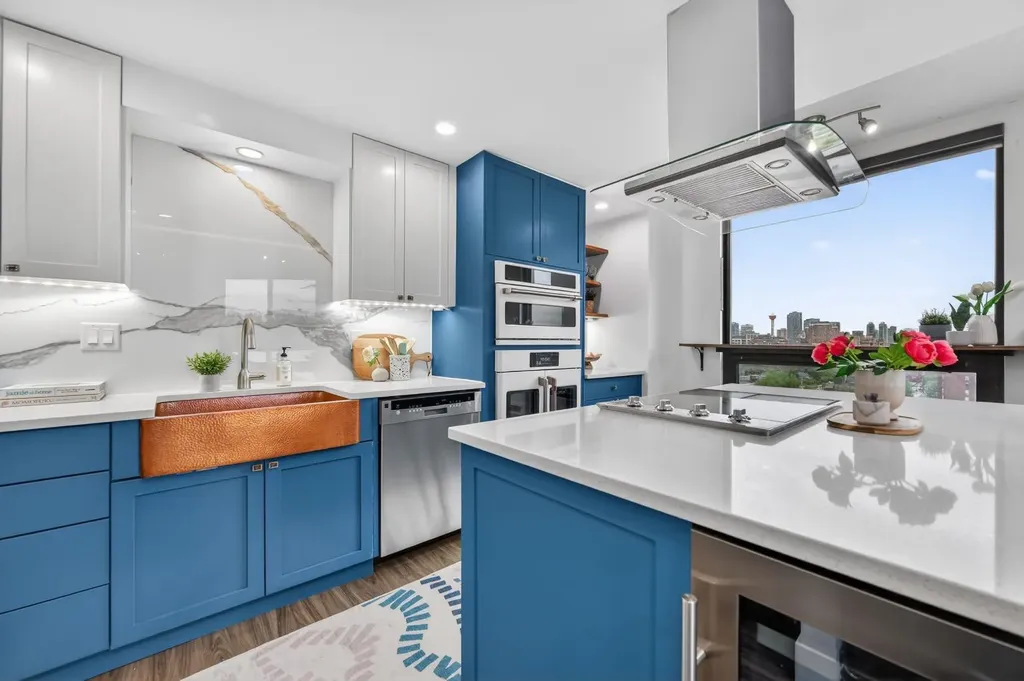 1304 15 Avenue SW Calgary AB T3C0X7