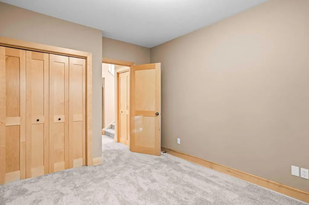 124 Silvertip Ridge Canmore AB T1W 3A7