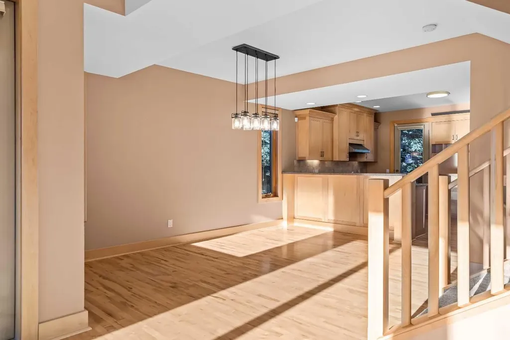 124 Silvertip Ridge Canmore AB T1W 3A7