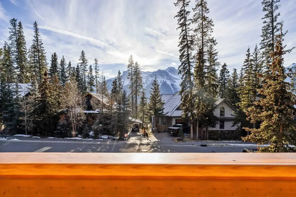 124 Silvertip Ridge Canmore AB T1W 3A7