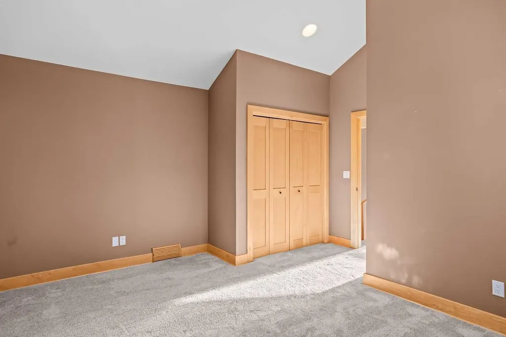 124 Silvertip Ridge Canmore AB T1W 3A7