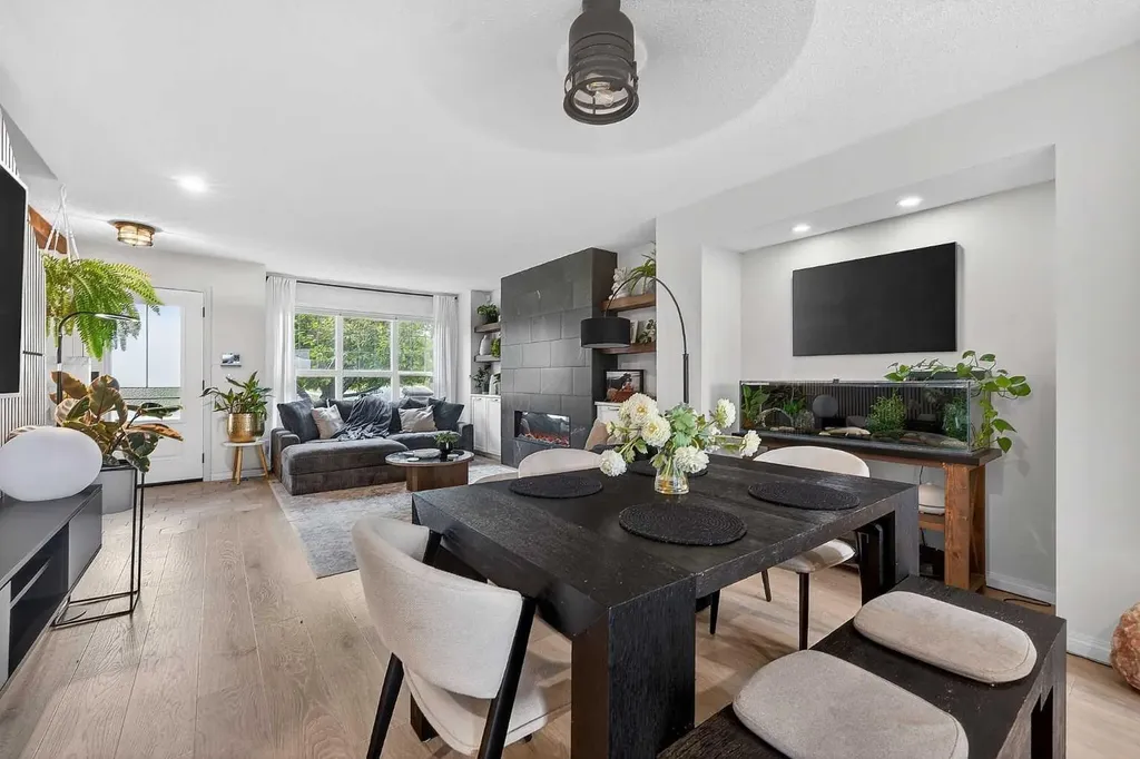 258 Cramond Court SE Calgary AB T3M 1J8