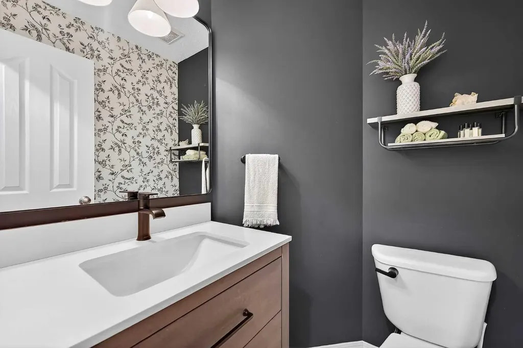 258 Cramond Court SE Calgary AB T3M 1J8