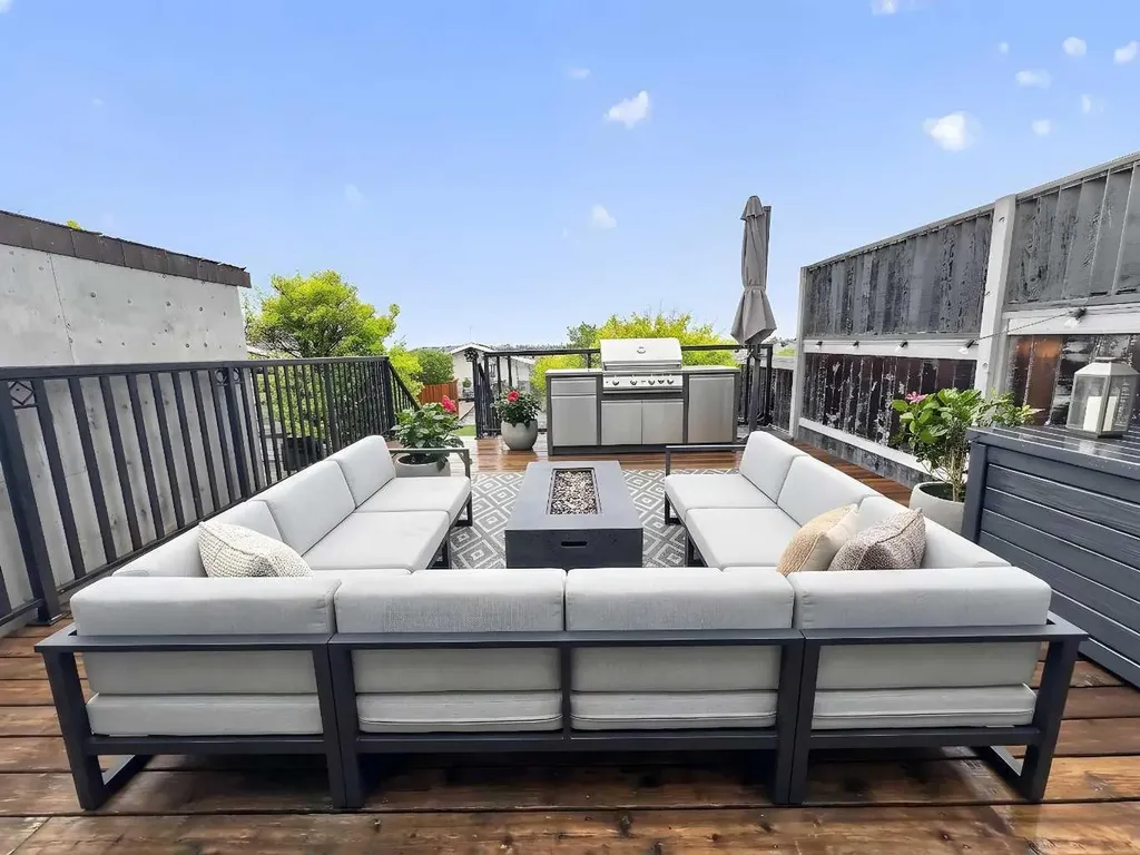 258 Cramond Court SE Calgary AB T3M 1J8