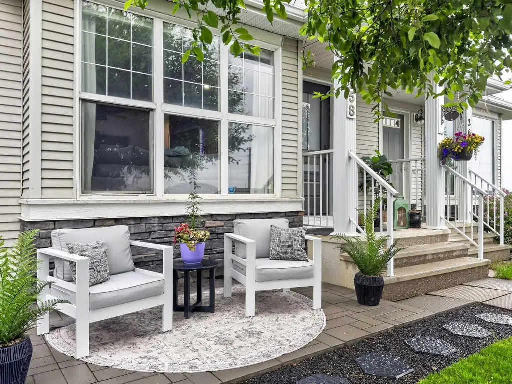 258 Cramond Court SE Calgary AB T3M 1J8