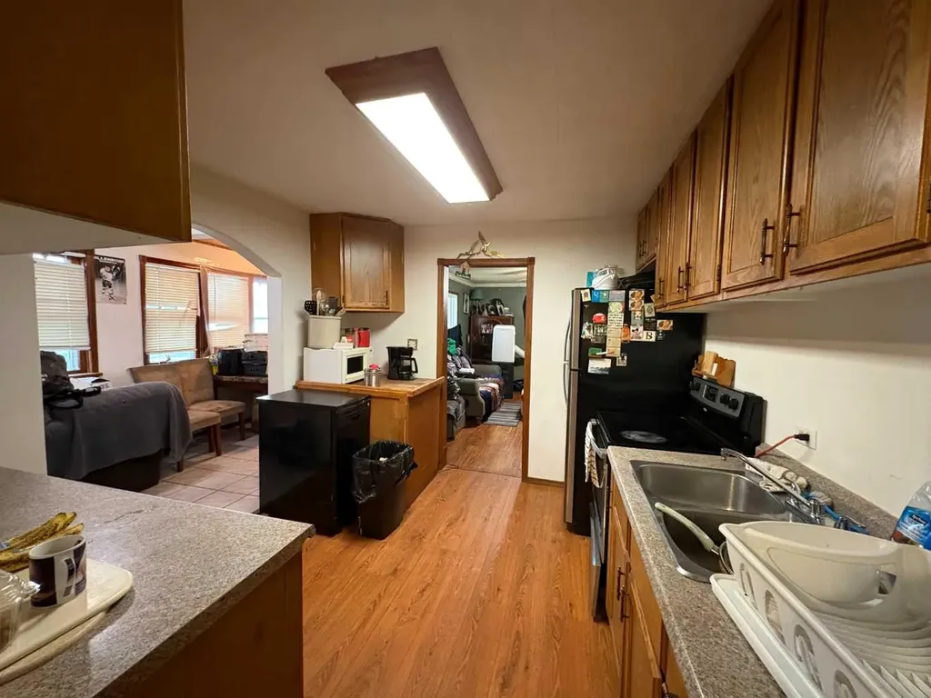 4716 48 Avenue Rocky Mountain House AB T4T 1C3