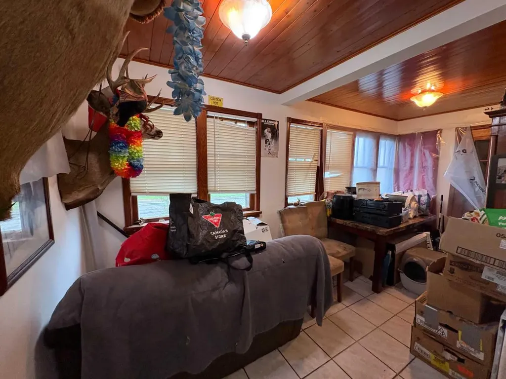 4716 48 Avenue Rocky Mountain House AB T4T 1C3