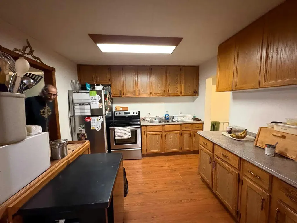 4716 48 Avenue Rocky Mountain House AB T4T 1C3