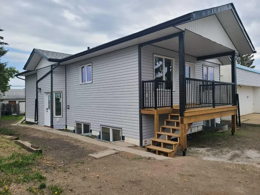 10007 99 Street Sexsmith AB T0H 3C0