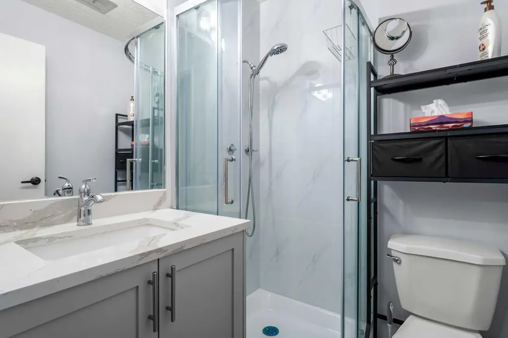 14520 Parkside Drive SE Calgary AB T2J 4J8