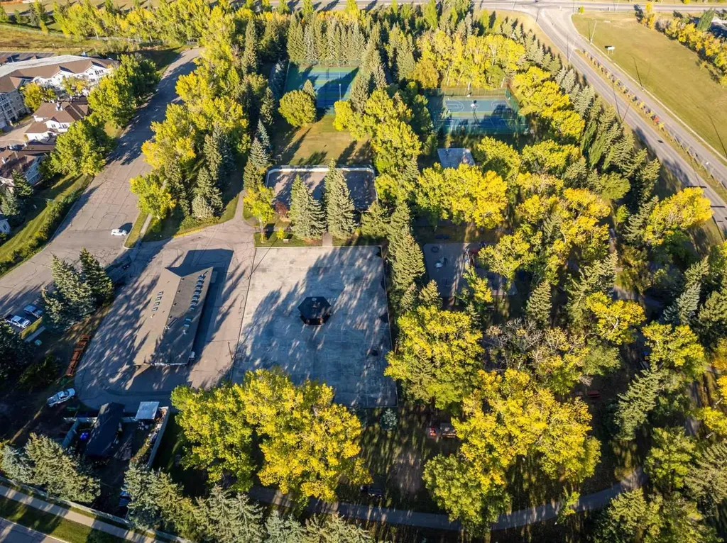 14520 Parkside Drive SE Calgary AB T2J 4J8