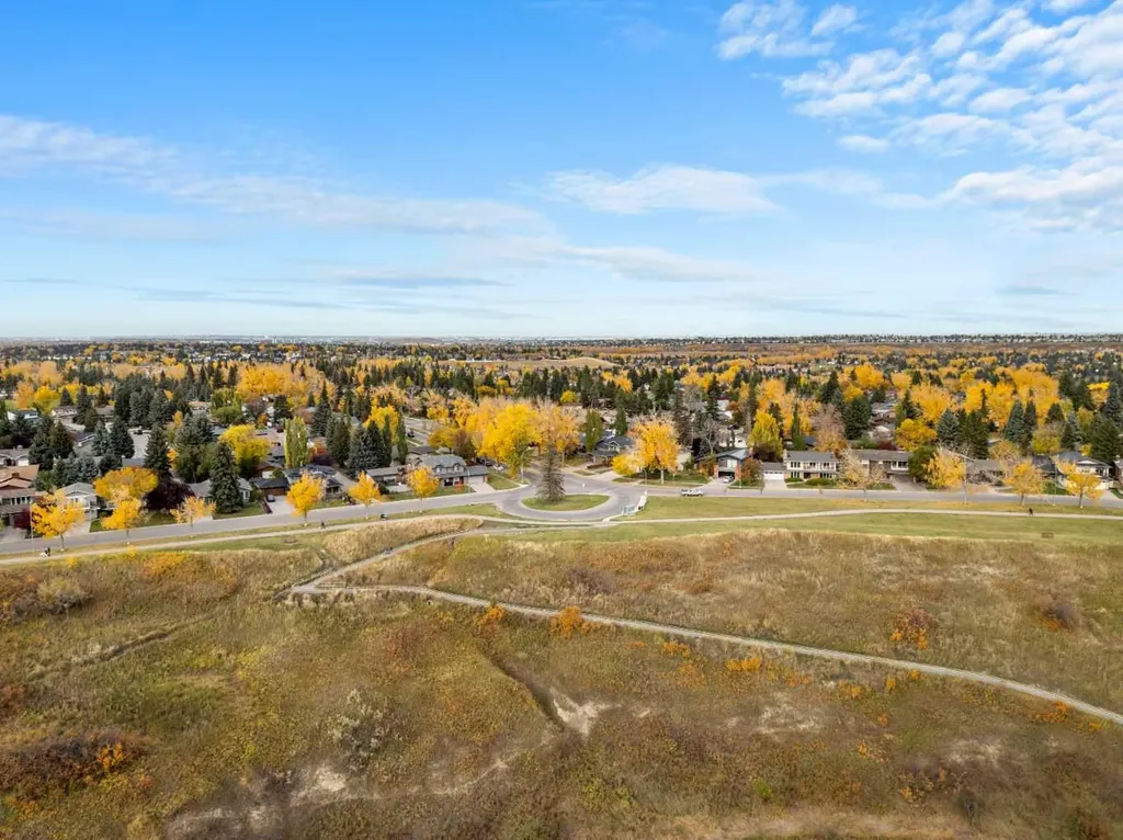 14520 Parkside Drive SE Calgary AB T2J 4J8