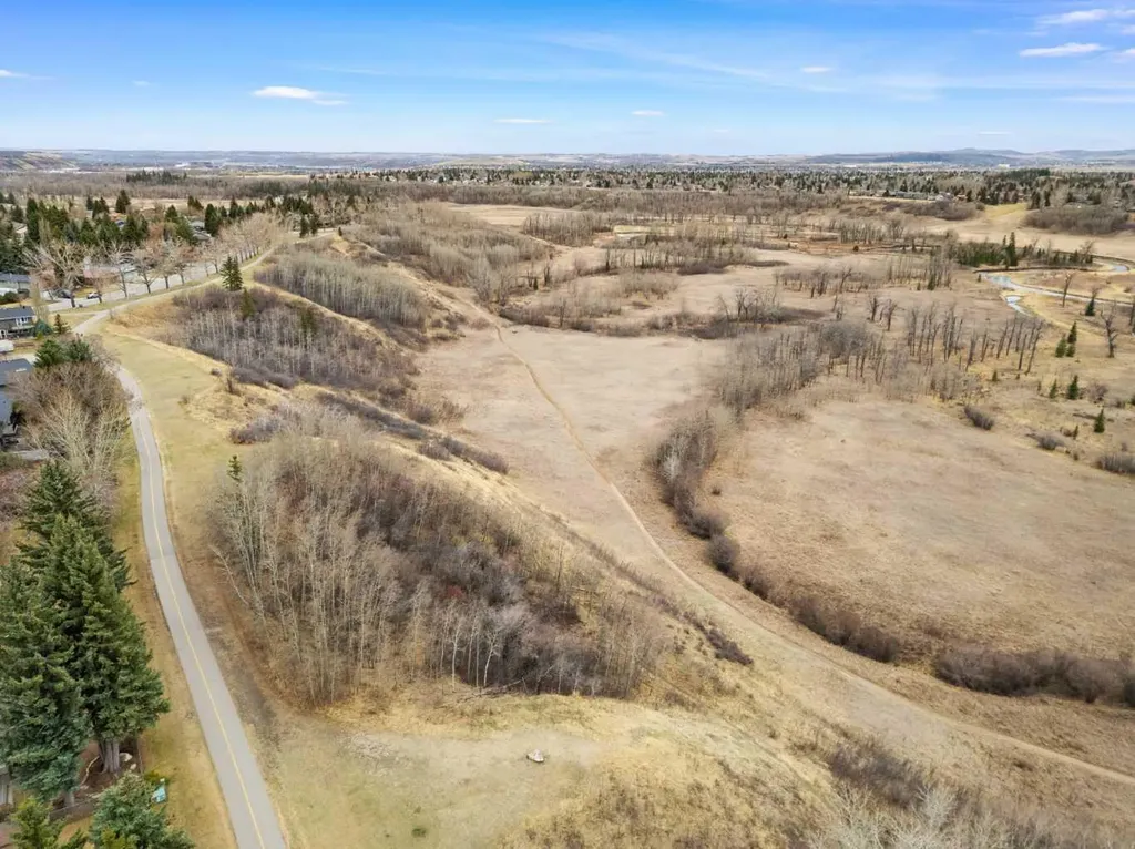 14520 Parkside Drive SE Calgary AB T2J 4J8