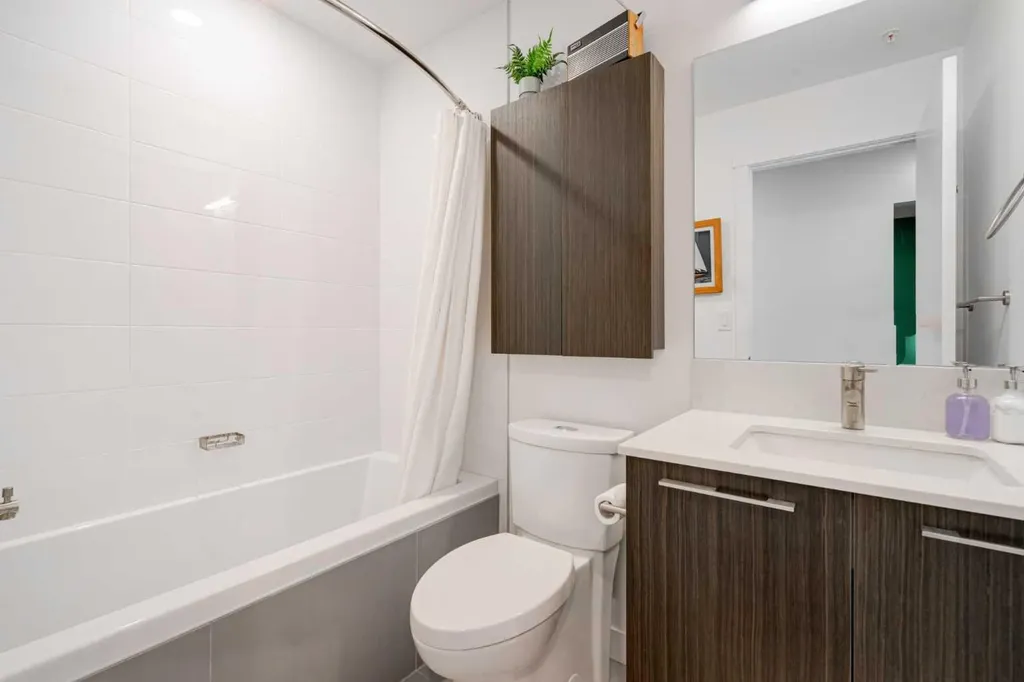 88 9 Street NE Calgary AB T2E 4E1