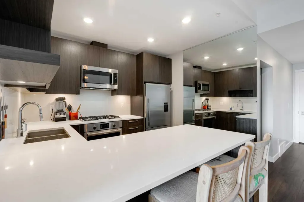 88 9 Street NE Calgary AB T2E 4E1
