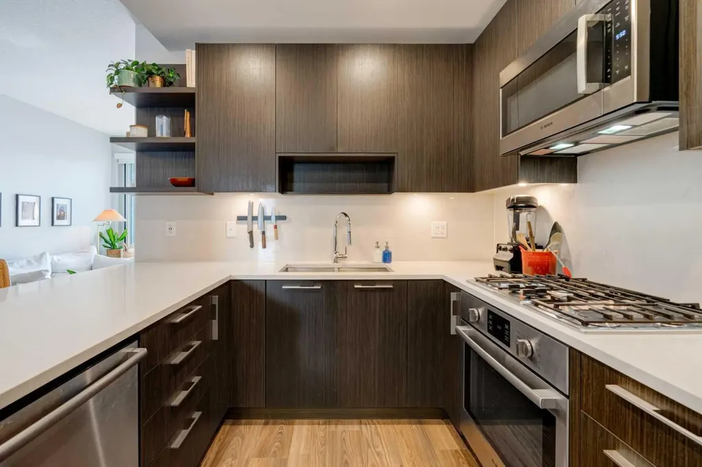 88 9 Street NE Calgary AB T2E 4E1