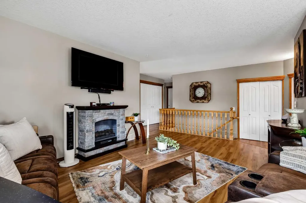 131 Cambria Road Strathmore AB T1P 1M1