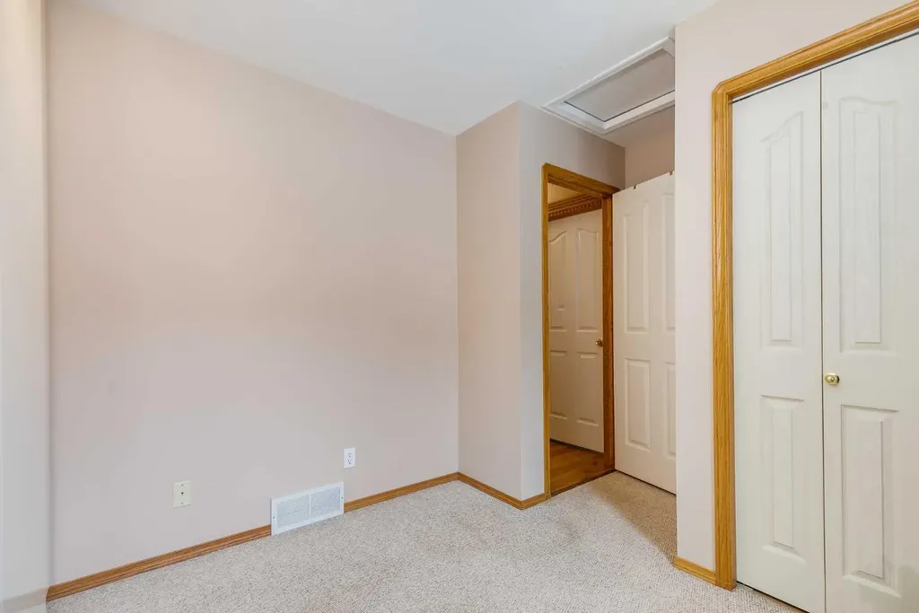 131 Cambria Road Strathmore AB T1P 1M1