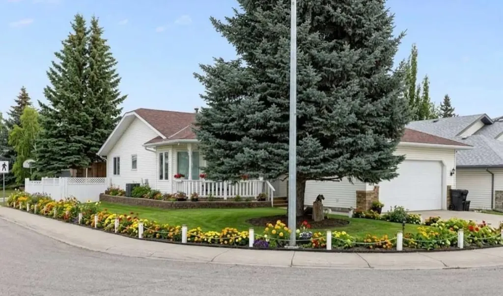 131 Cambria Road Strathmore AB T1P 1M1