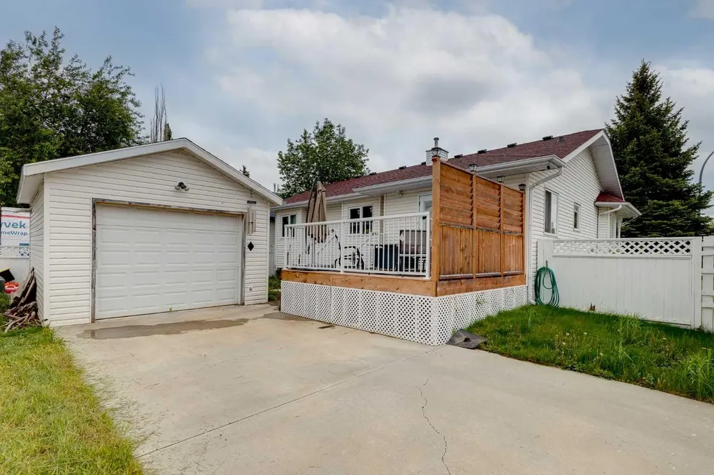 131 Cambria Road Strathmore AB T1P 1M1