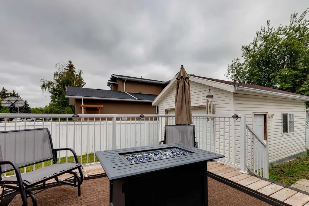 131 Cambria Road Strathmore AB T1P 1M1