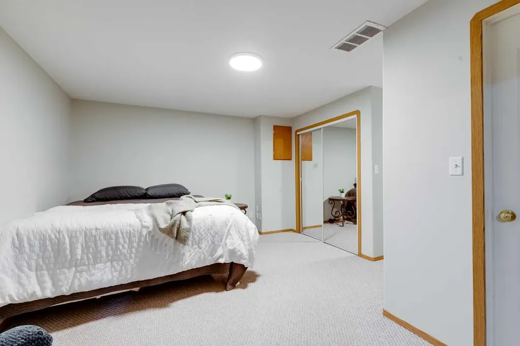 131 Cambria Road Strathmore AB T1P 1M1