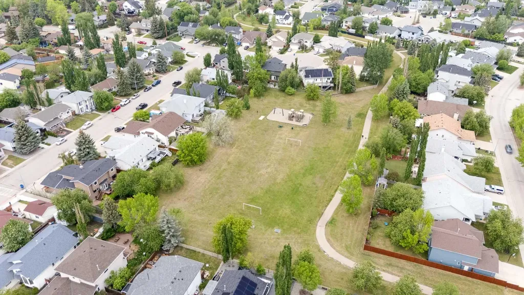 131 Cambria Road Strathmore AB T1P 1M1