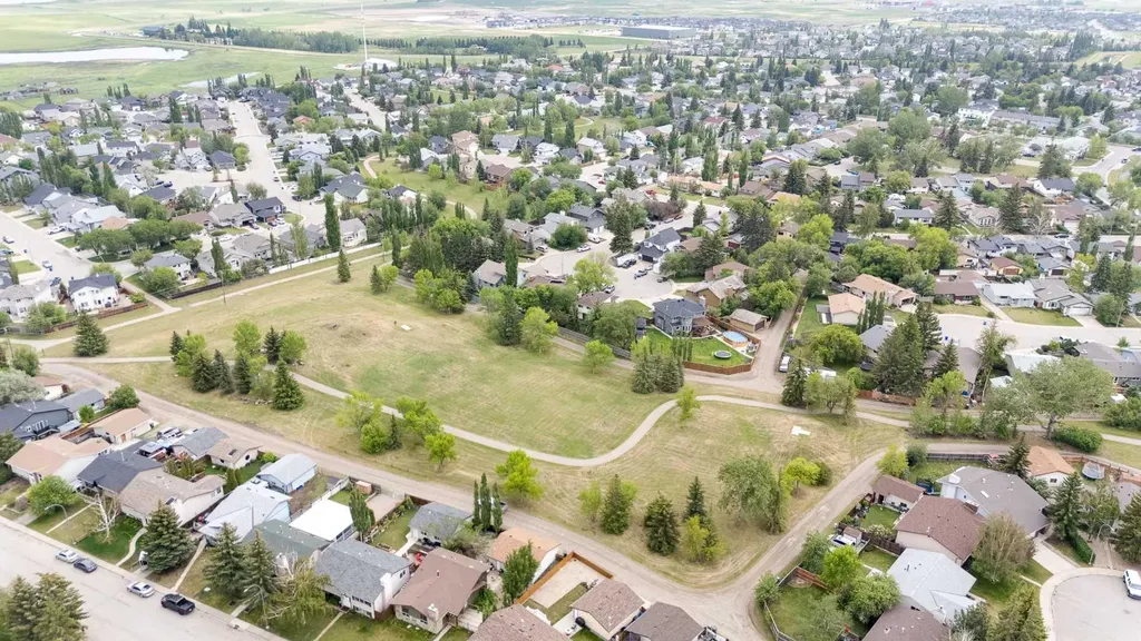131 Cambria Road Strathmore AB T1P 1M1