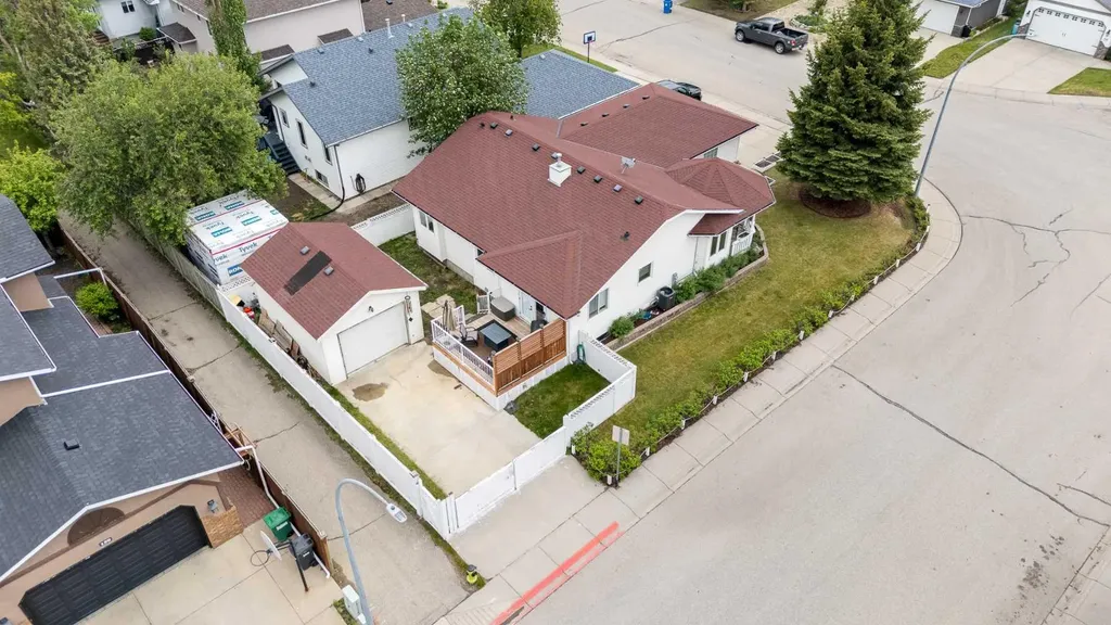 131 Cambria Road Strathmore AB T1P 1M1
