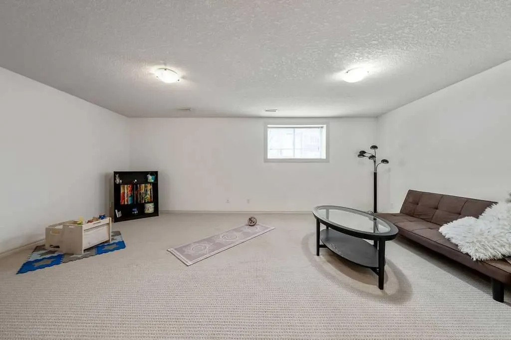 371 Marina Drive Chestermere AB T1X 1T9
