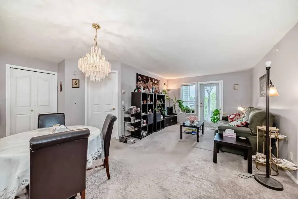 6818 Pinecliff Grove NE Calgary AB T1Y 7L2