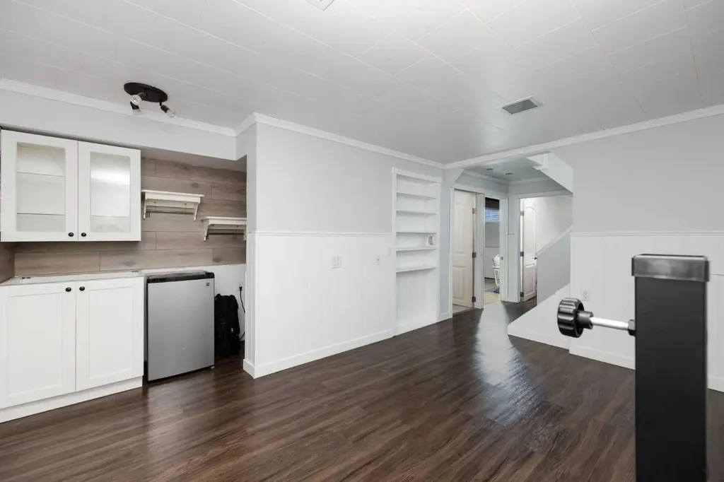 147 Windsor Drive Fort Mcmurray AB T9H4P8