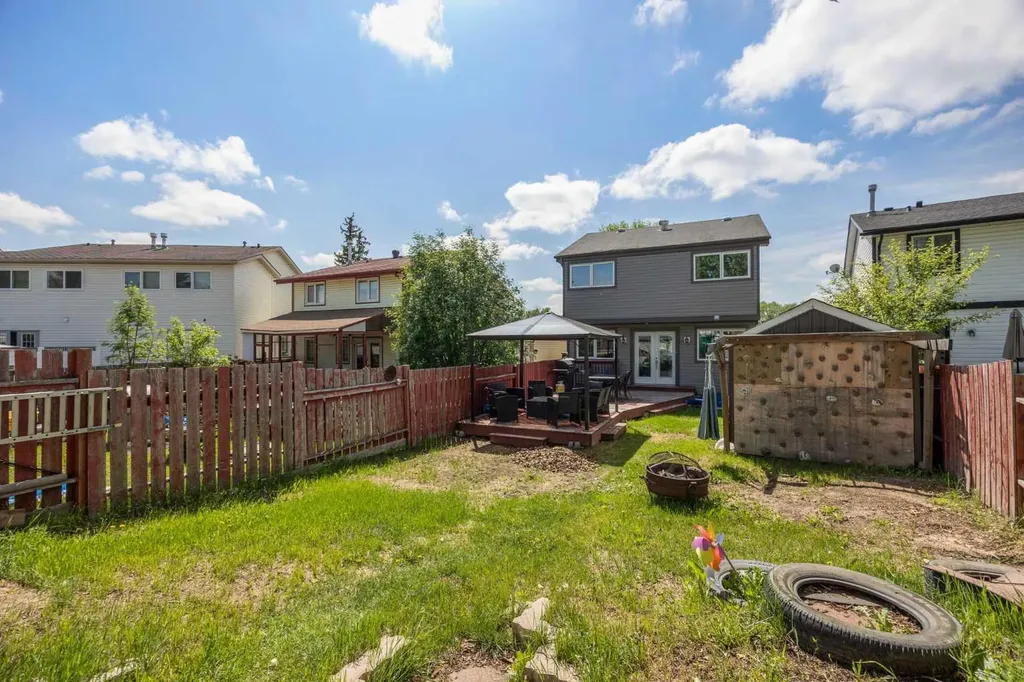 147 Windsor Drive Fort Mcmurray AB T9H4P8