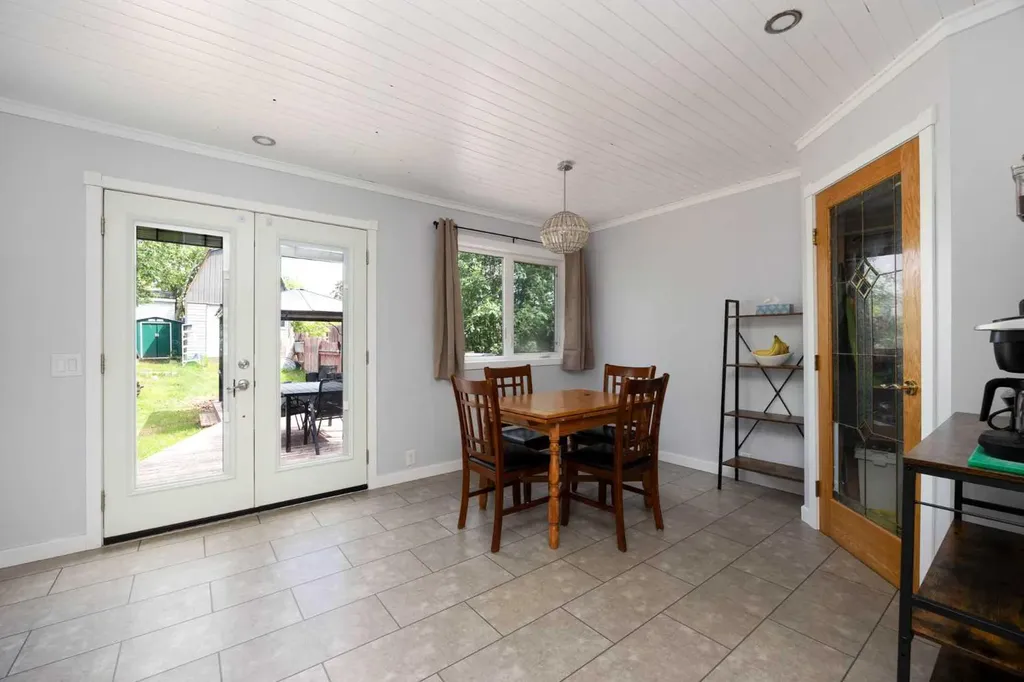 147 Windsor Drive Fort Mcmurray AB T9H4P8