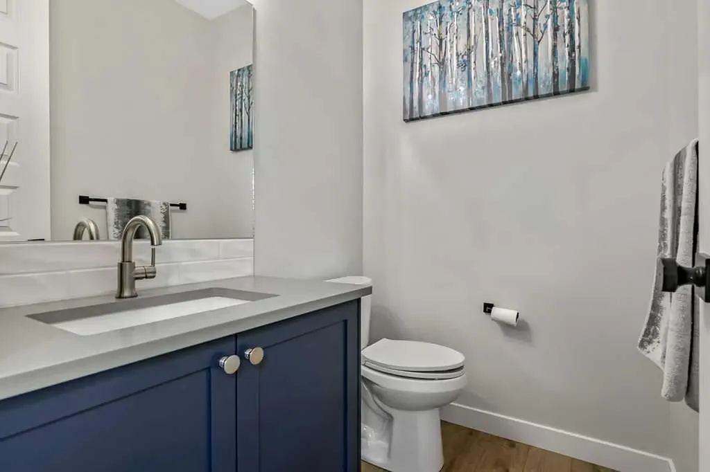 38 Highwood Drive Okotoks AB T1S 5S3