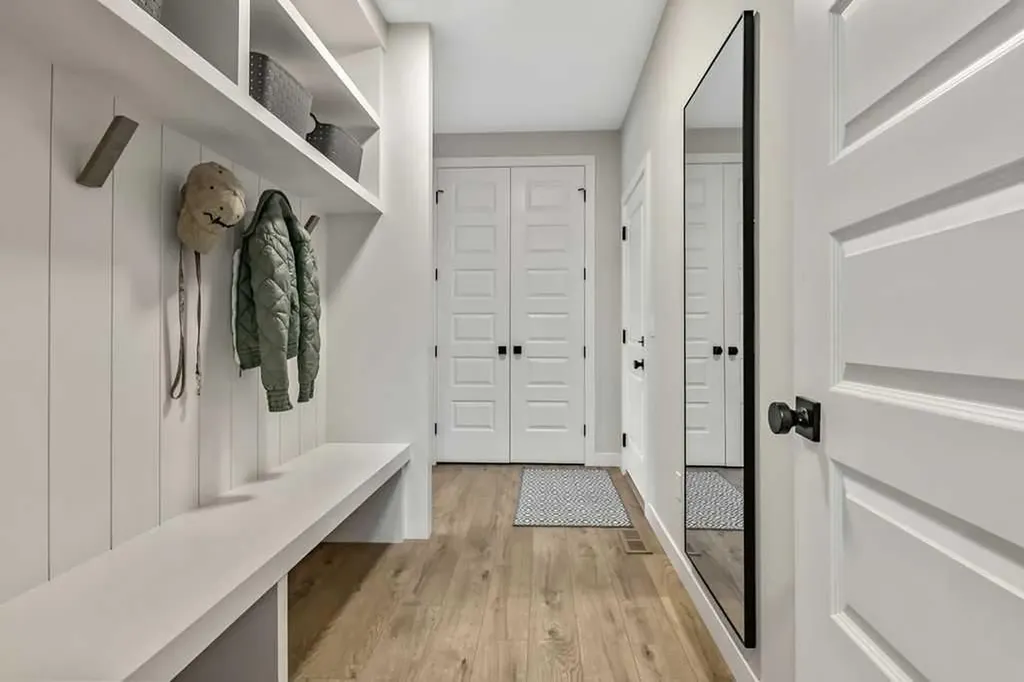 38 Highwood Drive Okotoks AB T1S 5S3