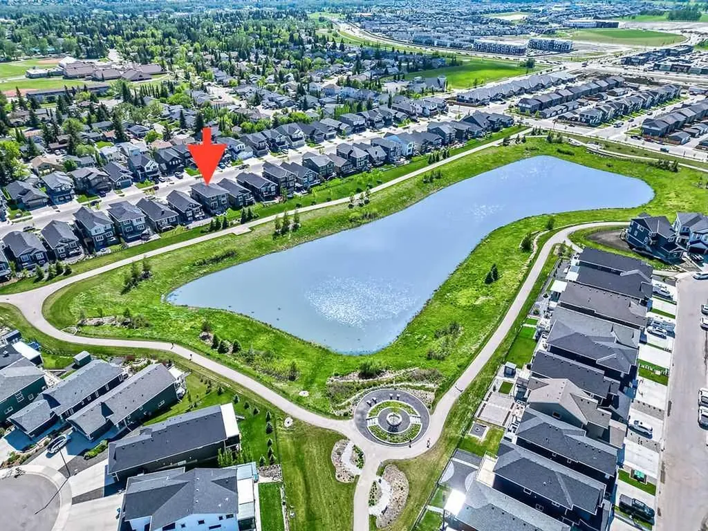 38 Highwood Drive Okotoks AB T1S 5S3