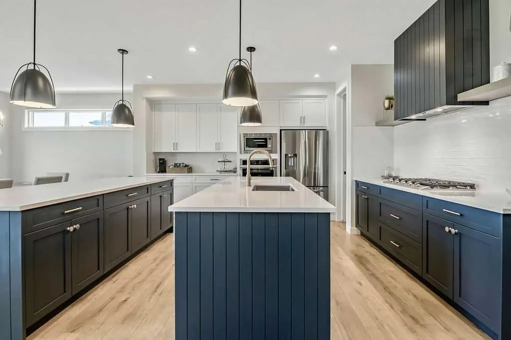 38 Highwood Drive Okotoks AB T1S 5S3