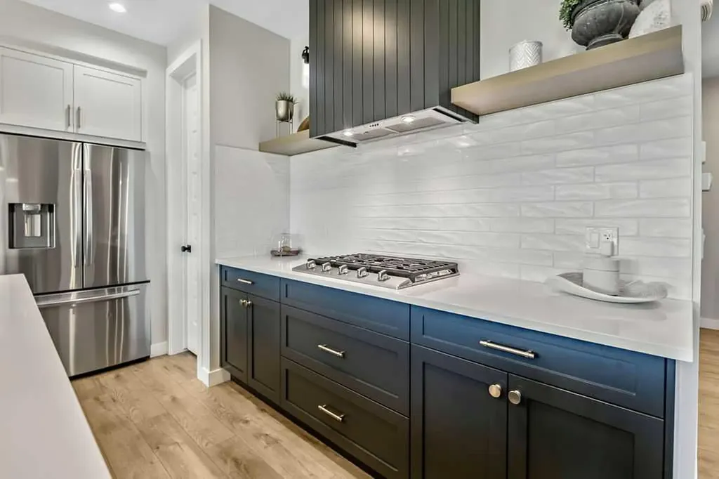 38 Highwood Drive Okotoks AB T1S 5S3