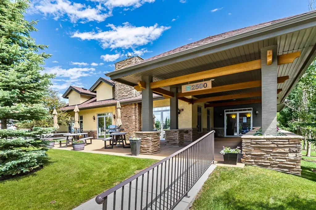92 Crystal Shores Road Okotoks AB T1S 2M8